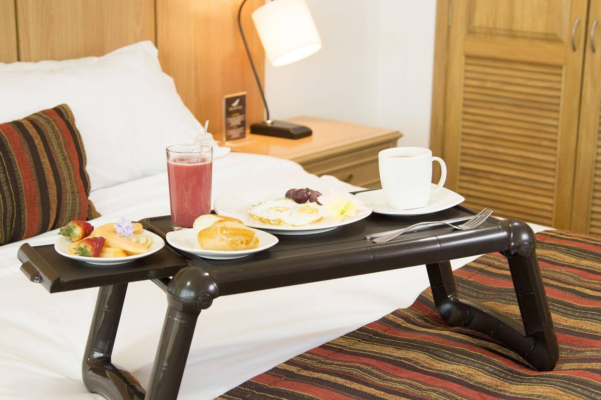 Hotel Airport Travel Bogota Bagian luar foto