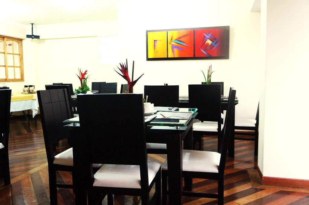 Hotel Airport Travel Bogota Bagian luar foto