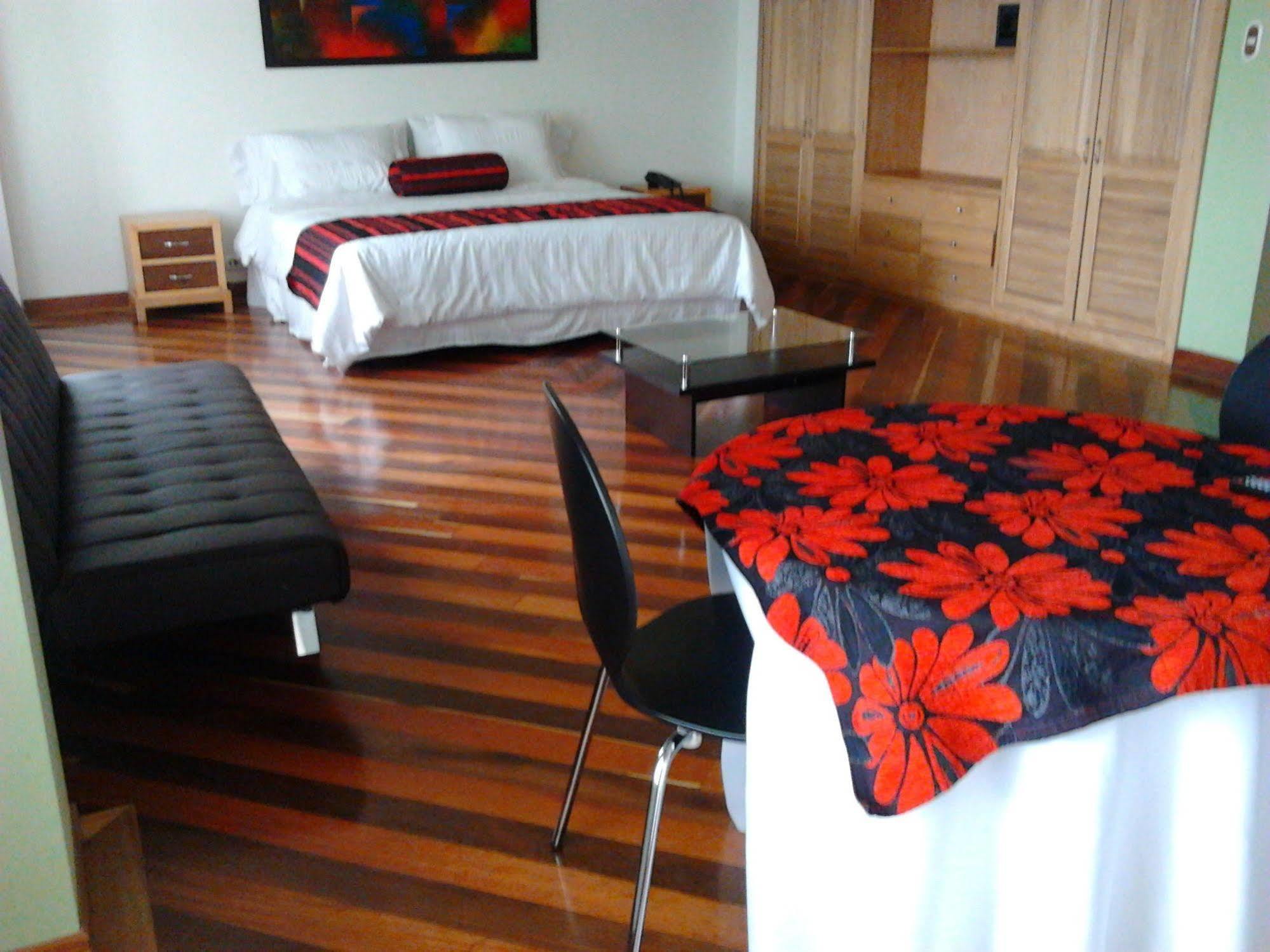Hotel Airport Travel Bogota Bagian luar foto